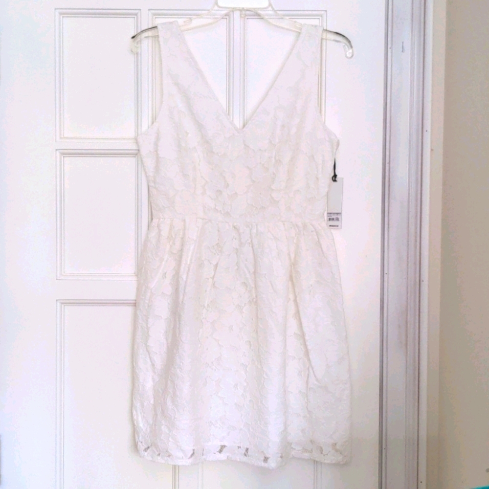 BB Dakota Lace Dress